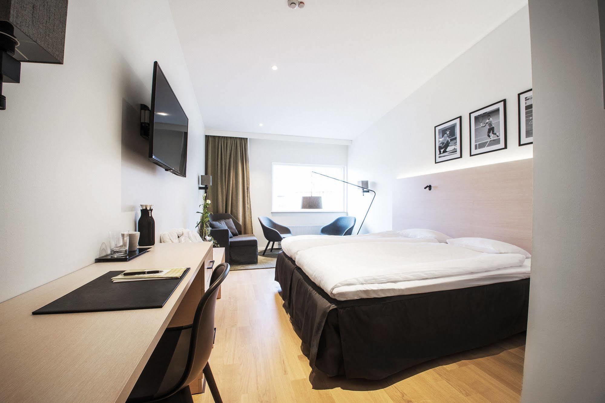 Rc Hotel Sport'S & Business Jönköping Esterno foto