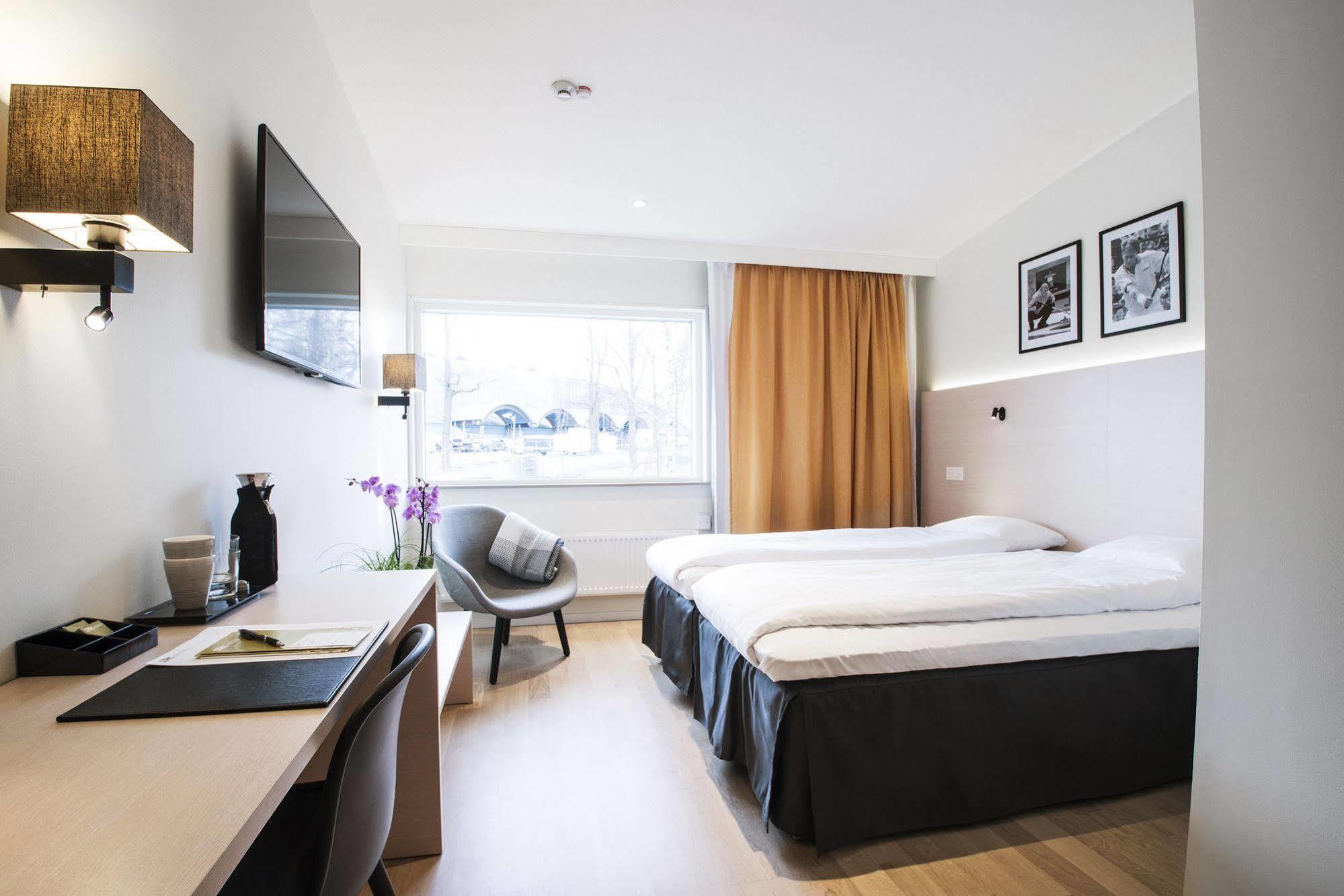 Rc Hotel Sport'S & Business Jönköping Esterno foto